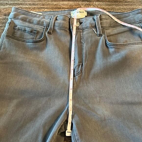 🎀 L’AGENCE 31 grey high rise skinny jeans - Picture 3 of 8